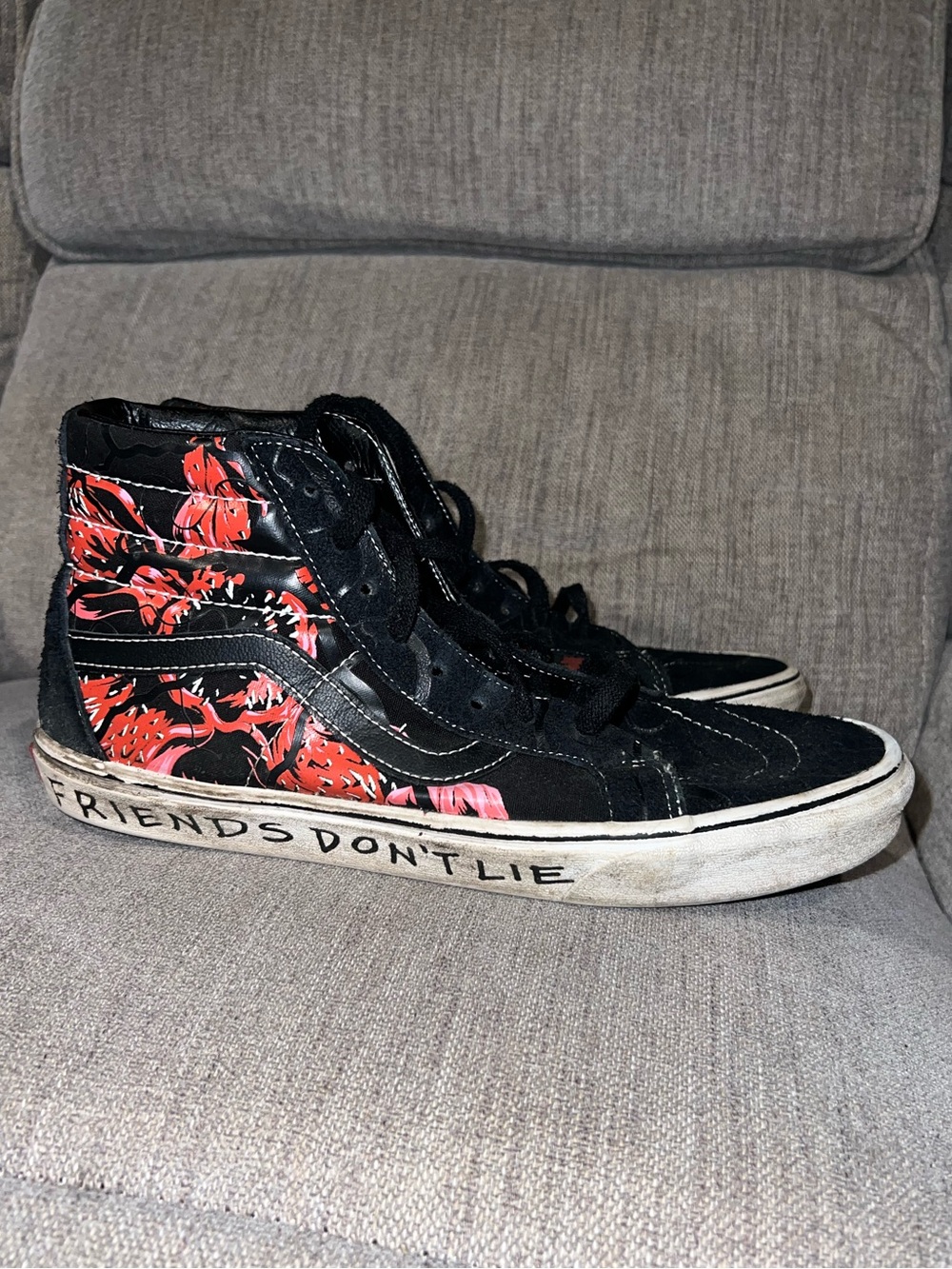Stranger things vans - Picture 3 of 4